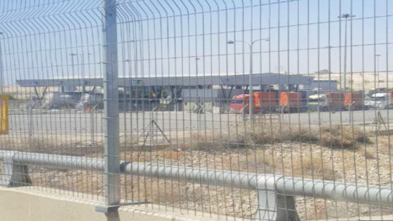 الاحتلال يغلق معبر الكرامة أمام حركة المسافرين القادمين