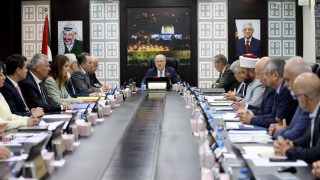 مجلس الوزراء: جاهزون لتنفيذ خطة التعافي والإعمار في قطاع غزة والدعم الدولي يجب أن يكون مساندًا لا بديلاً