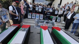 نقابة الصحفيين تُسلّم عريضة إلى الأمم المتحدة تنديدًا بالإبادة الإعلامية في غزة