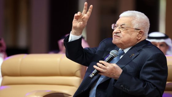 الرئيس عباس يرحب باتفاق وقف الحرب في غزة ويدعو لحل سياسي دائم