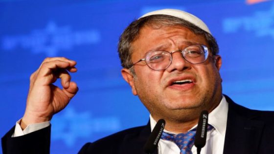 بن غفير يصعّد ضد الفلسطينيين: إطلاق النار على من يحاول دخول إسرائيل للعمل
