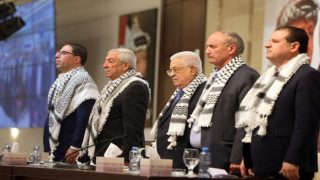 الرئيس يفتتح المؤتمر العام للشبيبة الفتحاوية بالمحافظات الشمالية