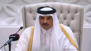 أمير قطر يدعو لدعم الشعب الفلسطيني ومعالجة آثار الحرب الكارثية