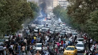 إيران.. قتيلان و30 جريحا في اشتباكات بجنوب غرب البلاد