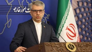 إيران تهاجم تصريحات هاكابي بشأن “إسرائيل الكبرى”
