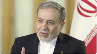 وزير الخارجية الإيراني: نسعى لإنهاء الحرب بشكل دائم