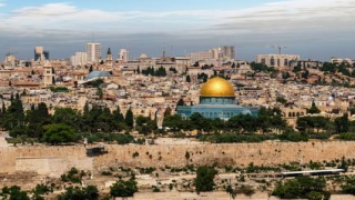 فلسطين تطلب عقد اجتماع طارئ لمجلس الجامعة العربية للتصدي للانتهاكات الإسرائيلية في القدس