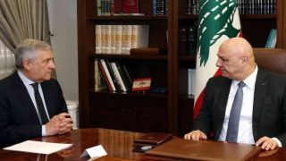 عون يعرب عن رغبته في الاتفاق على وقف إطلاق النار خلال اجتماع سفراء لبنان وأمريكا وإسرائيل غدا الثلاثاء