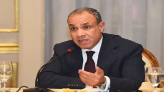 وزير خارجية مصر: نبذل جهودا مكثفة مع الشركاء لخفض التصعيد بالمنطقة