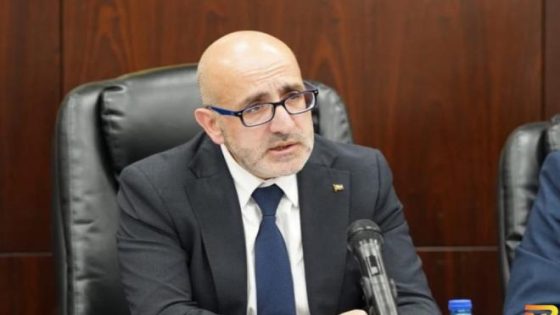 وزير المالية: إطلاق تجريبي لتطبيق “يبوس” منتصف حزيران وتوفيره لجميع الموظفين قبل نهاية الشهر
