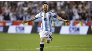 الأرجنتين ضد إنجلترا.. توقعات “أوبتا” تصدم ميسي قبل “نهائي الحلم”